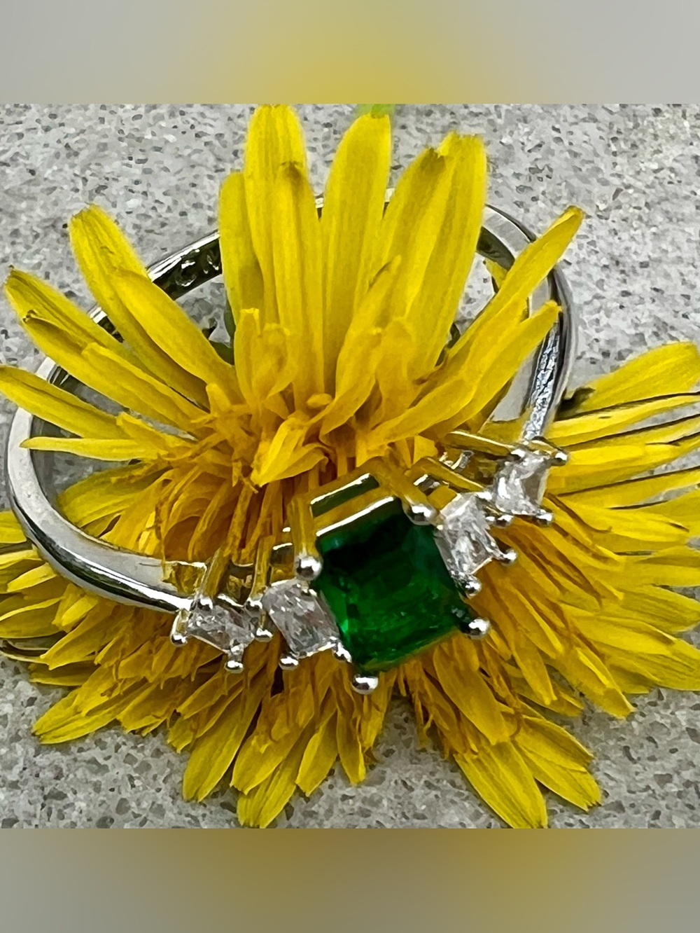 14k White Gold Plated Emerald Color Crystal-Clear Crystal Accents - Size 8.75